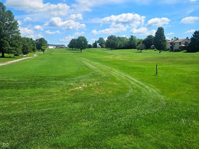 563 Cielo Vista Court, Greenwood, IN 46143