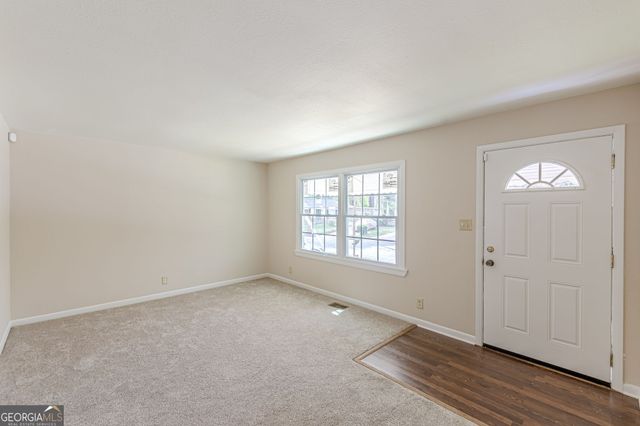 258 Toni Place SE, Atlanta, GA 30315