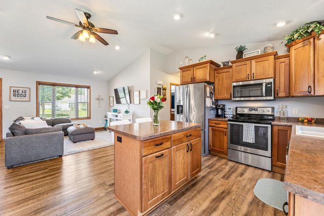 1655 Clearview DRIVE, Sparta, WI 54656