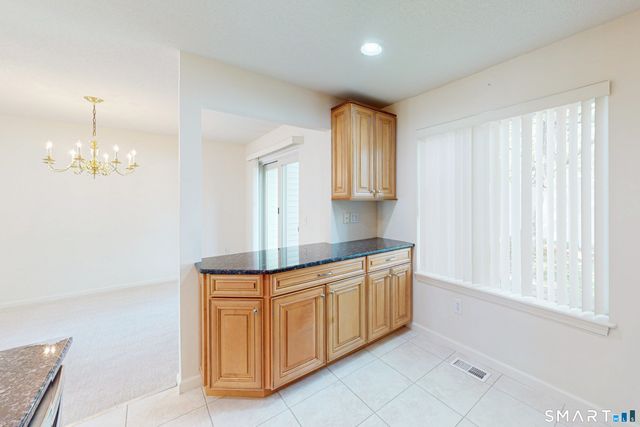 68 Virginia Avenue 14, Danbury, CT 06810