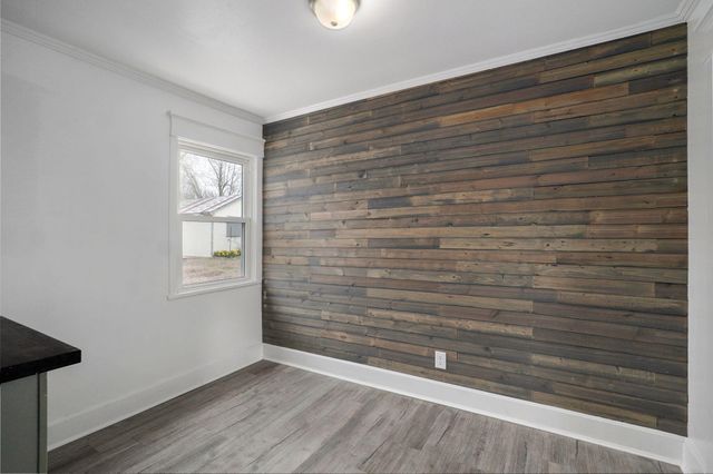 304 W 2nd Street, Miller, MO 65707