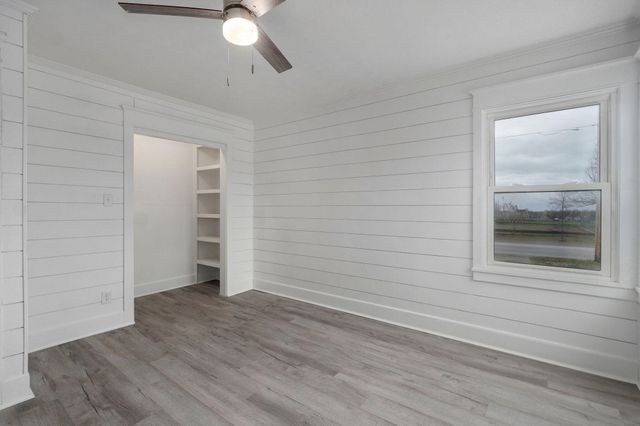 304 W 2nd Street, Miller, MO 65707