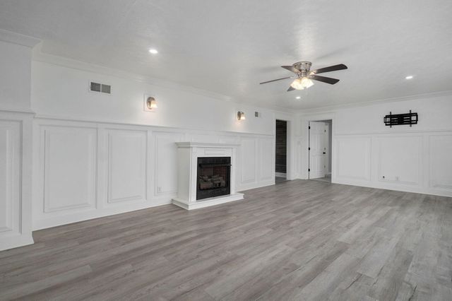 304 W 2nd Street, Miller, MO 65707