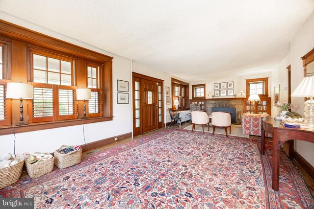 260 W EVERGREEN ST, West Grove, PA 19390