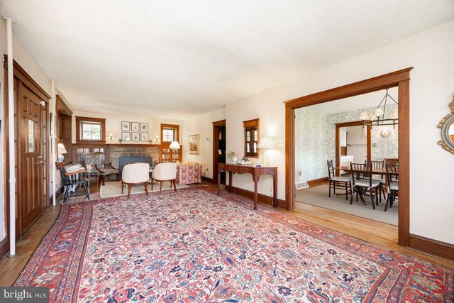 260 W EVERGREEN ST, West Grove, PA 19390