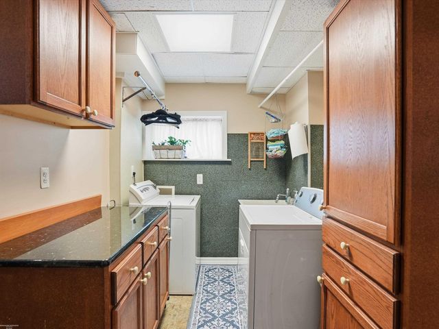22445 Lange Street, St Clair Shores, MI 48080