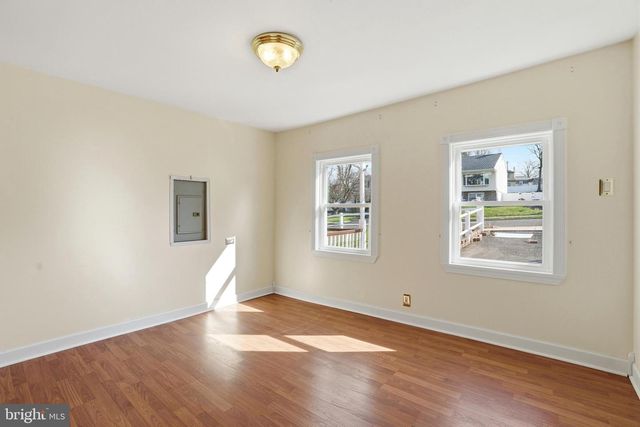 4820 DARA FAITH DR, Feasterville Trevose, PA 19053