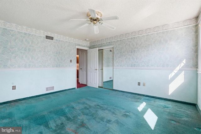 4820 DARA FAITH DR, Feasterville Trevose, PA 19053