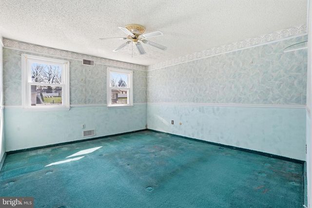 4820 DARA FAITH DR, Feasterville Trevose, PA 19053