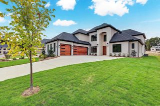 37 Miramont Circle, Little Rock, AR 72223