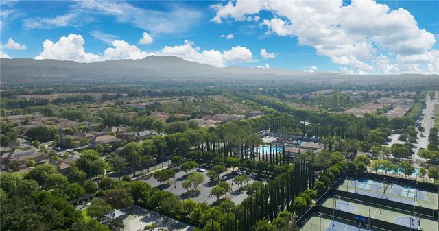 42 Vintage, Irvine, CA 92620