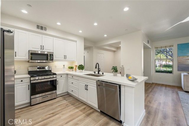 42 Vintage, Irvine, CA 92620