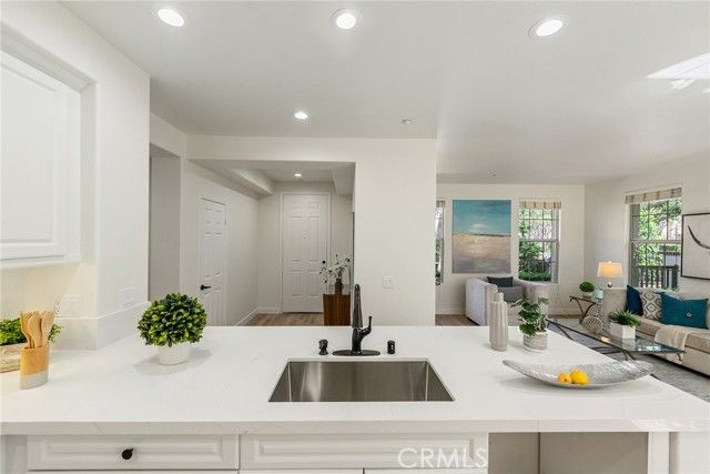 42 Vintage, Irvine, CA 92620