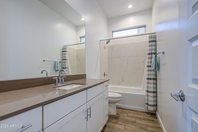 3964 E KENLEY Lane, San Tan Valley, AZ 85143