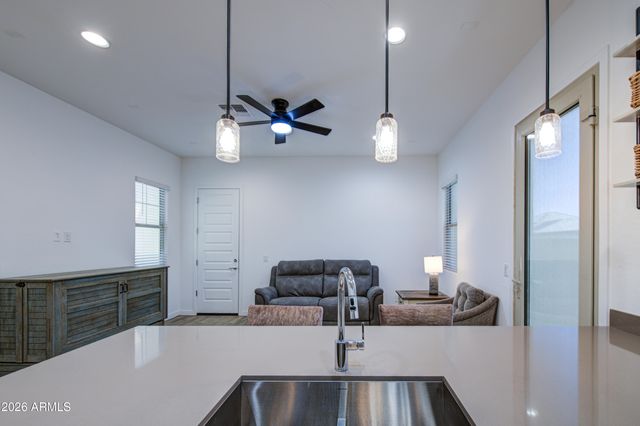3964 E KENLEY Lane, San Tan Valley, AZ 85143