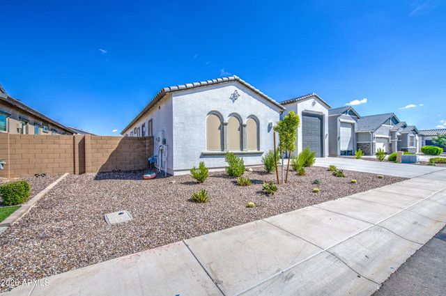3964 E KENLEY Lane, San Tan Valley, AZ 85143