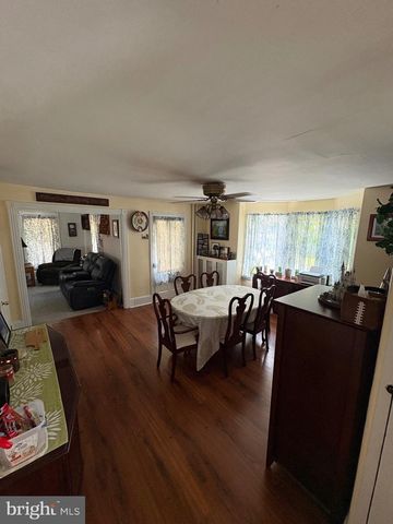 909 MAIN ST CANTON, Salem, NJ 08079