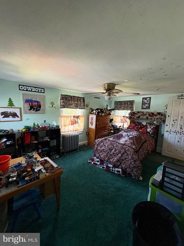 909 MAIN ST CANTON, Salem, NJ 08079