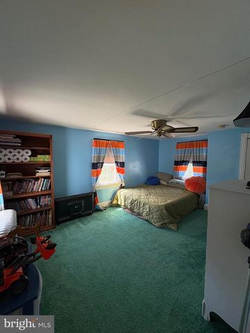 909 MAIN ST CANTON, Salem, NJ 08079