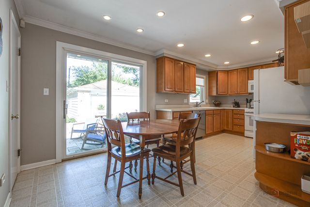 519 Dawes Street, Libertyville, IL 60048