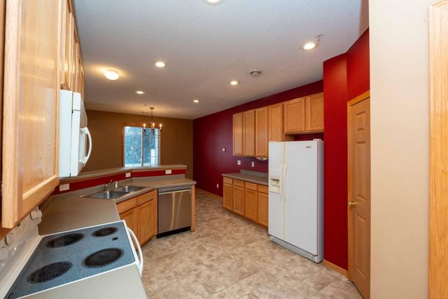 4781 Blaine Avenue 408, Inver Grove Heights, MN 55076