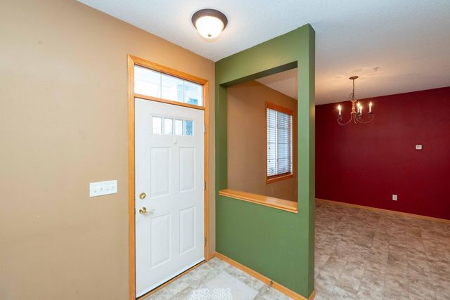 4781 Blaine Avenue 408, Inver Grove Heights, MN 55076