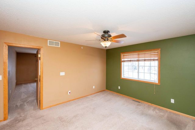 4781 Blaine Avenue 408, Inver Grove Heights, MN 55076