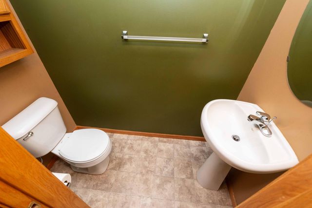 4781 Blaine Avenue 408, Inver Grove Heights, MN 55076