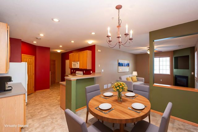 4781 Blaine Avenue 408, Inver Grove Heights, MN 55076