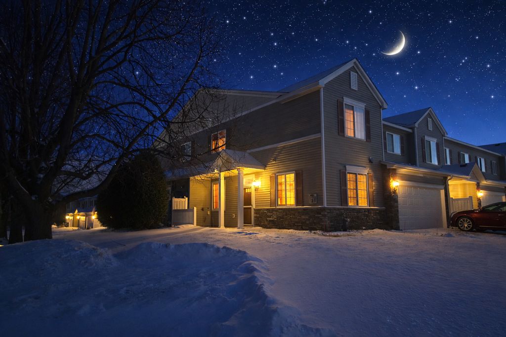 4781 Blaine Avenue 408, Inver Grove Heights, MN 55076