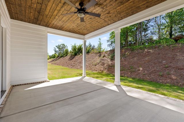 627 Willow Grove Court, Ringgold, GA 30736