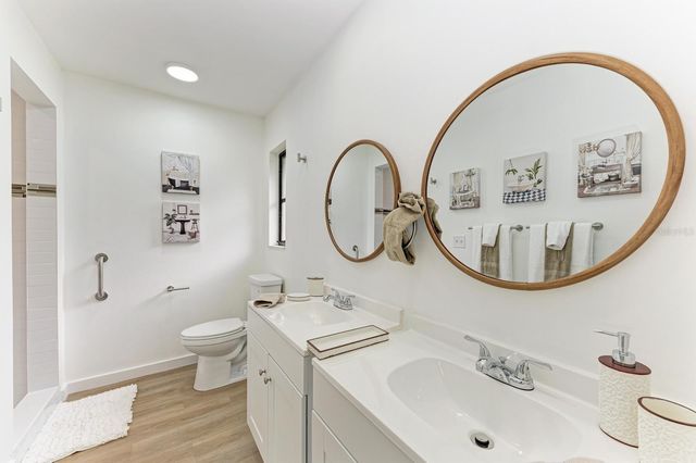 3316 VIVIENDA BOULEVARD, Bradenton, FL 34207