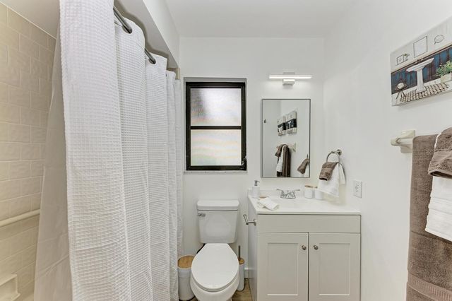 3316 VIVIENDA BOULEVARD, Bradenton, FL 34207