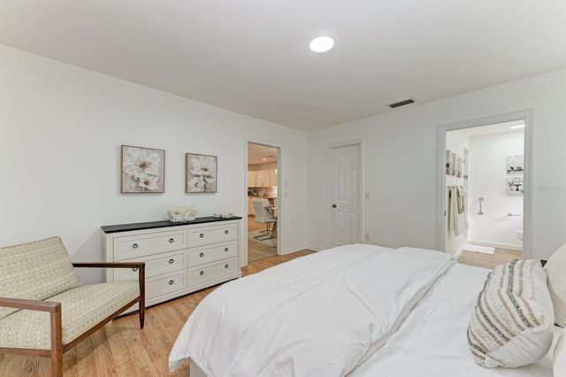 3316 VIVIENDA BOULEVARD, Bradenton, FL 34207