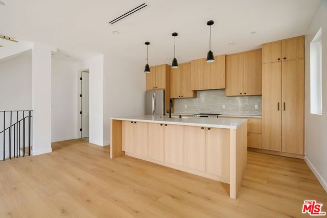 1201 McCadden Place, Los Angeles, CA 90038