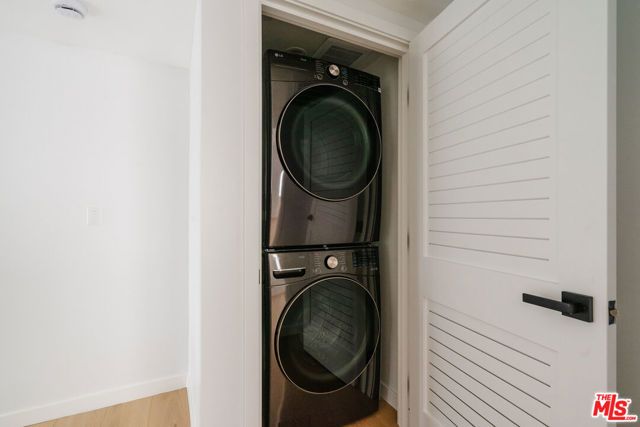 1201 McCadden Place, Los Angeles, CA 90038