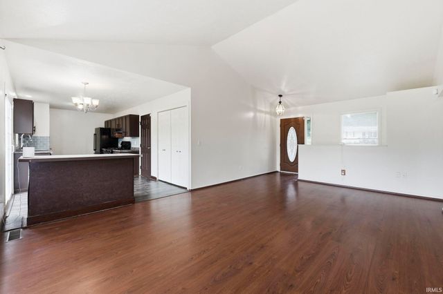 26642 Sturdy Oak Drive, Elkhart, IN 46514
