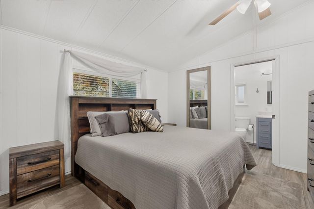8512 Stream Street NE, Albuquerque, NM 87113