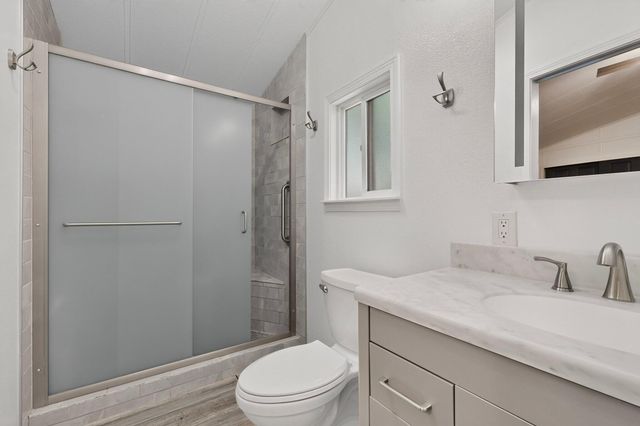 8512 Stream Street NE, Albuquerque, NM 87113