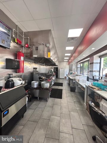 3240 GREENMOUNT AVE, Baltimore, MD 21218