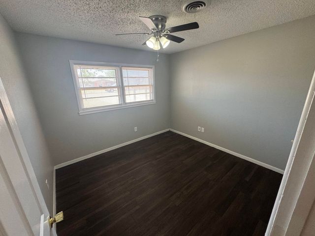 5316 32nd Street, Lubbock, TX 79407