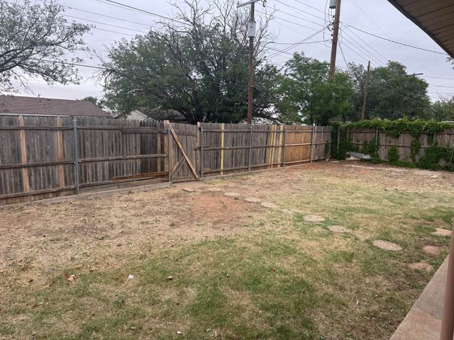 5316 32nd Street, Lubbock, TX 79407