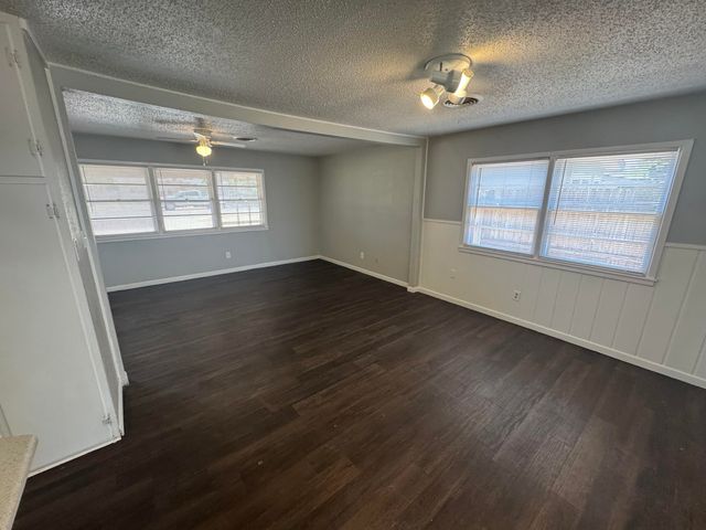 5316 32nd Street, Lubbock, TX 79407