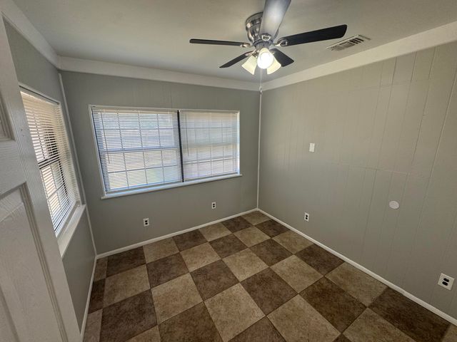 5316 32nd Street, Lubbock, TX 79407