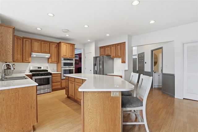 4535 Marina Dr, Lincoln Place, PA 15120