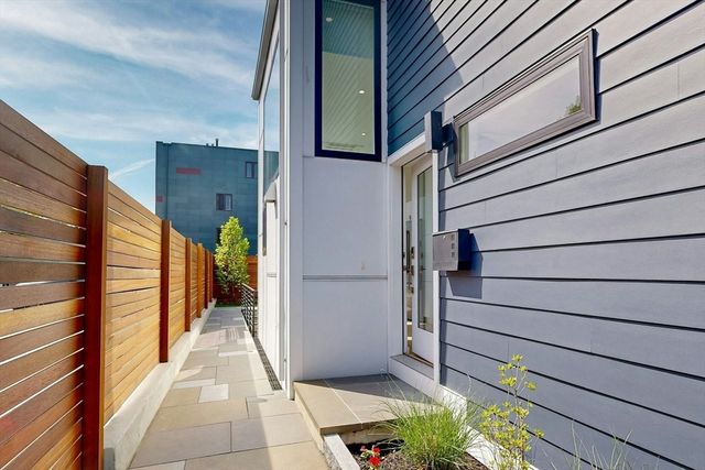 213 Third Street, Cambridge, MA 02141