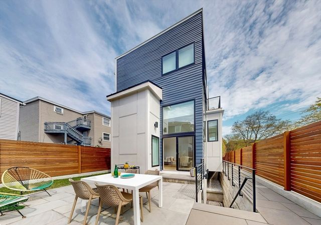 213 Third Street, Cambridge, MA 02141