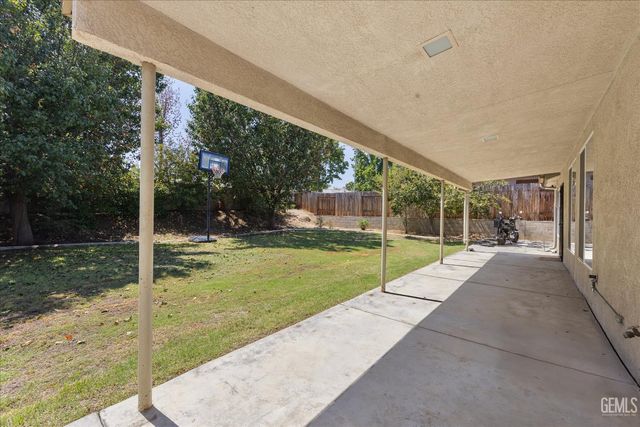 7409 Condor Street, Bakersfield, CA 93306
