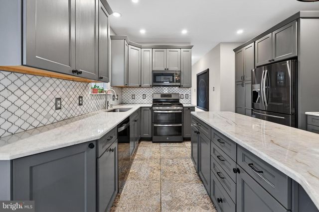 375 FRIENDSHIP RD, Clarksboro, NJ 08020