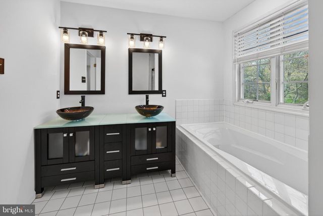 375 FRIENDSHIP RD, Clarksboro, NJ 08020